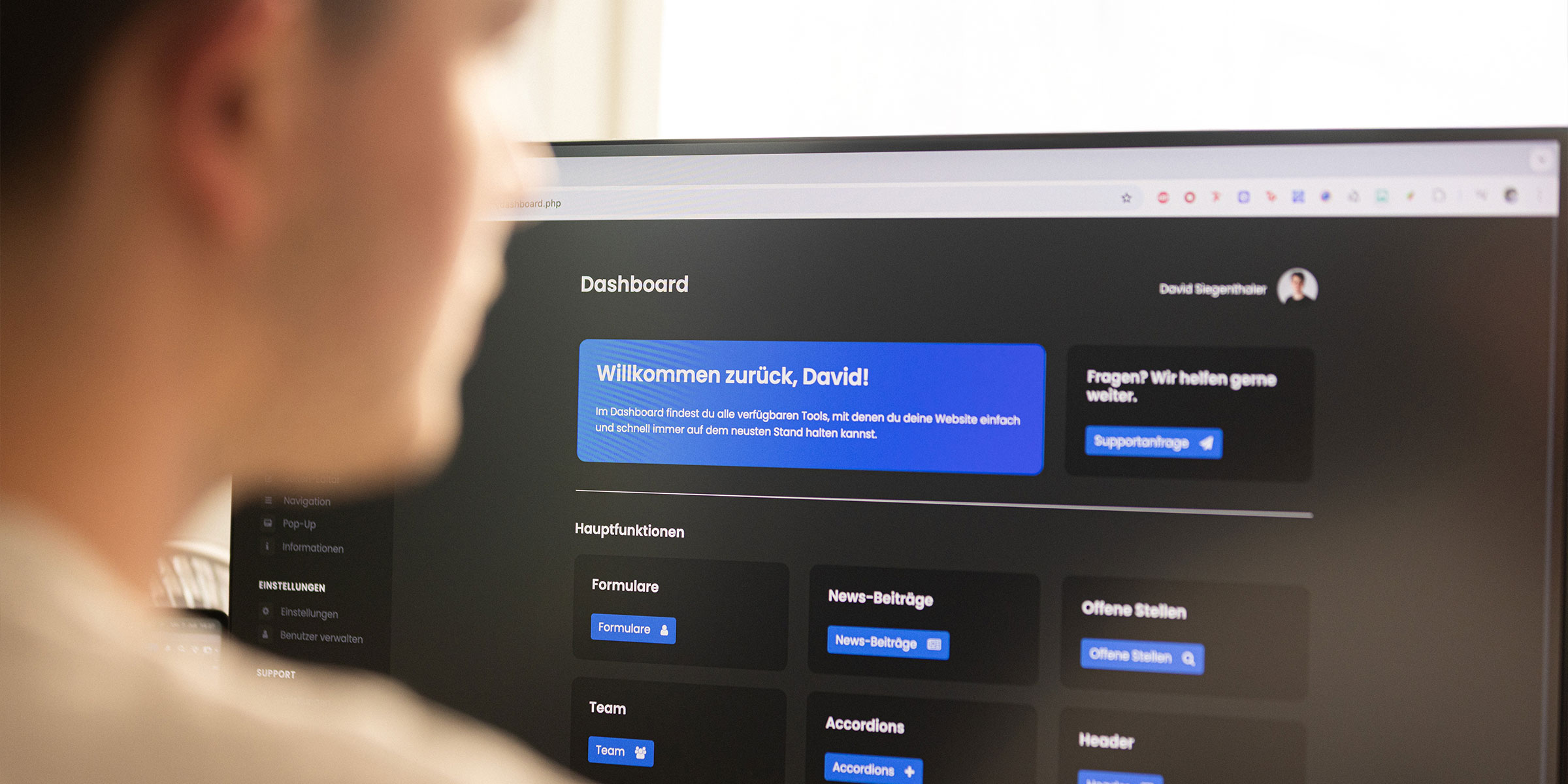 Titelbild: Der ultimative Vergleich: HTML oder WordPress-Website?